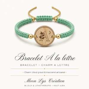 Bracelet initiale personnalisé en bois de tilleul et macramé – Moon Lys Création