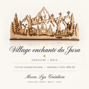 Village de Noël en bois gravé avec montagnes, sapins, cerfs et traîneau du Père Noë